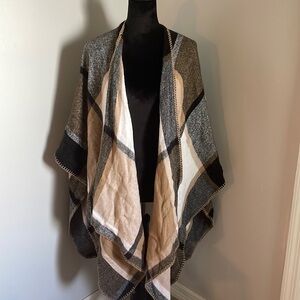 Apt 9 Tan Black & White Cartigan